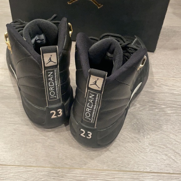 Jordan 12 Masters - Picture 3 of 4